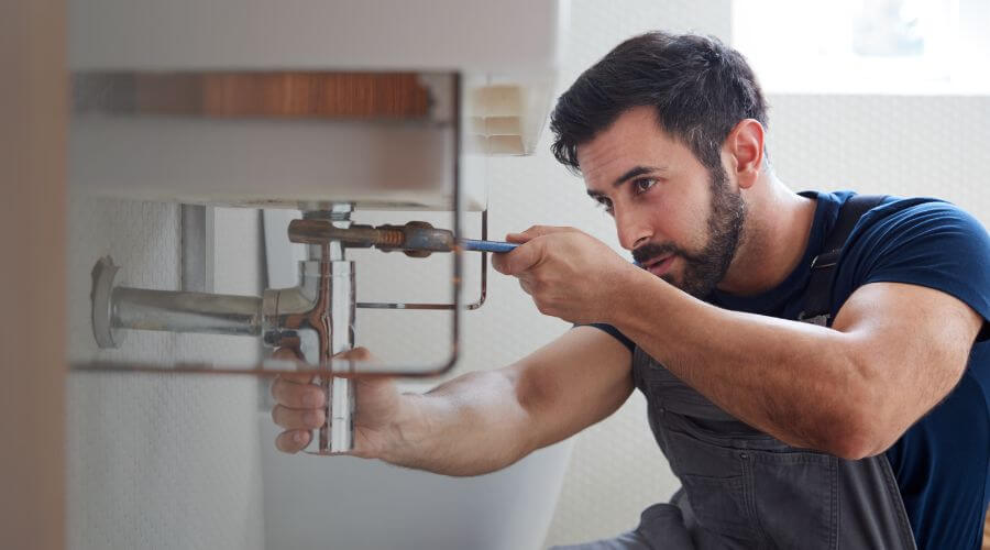 Expert burst pipe repair services in Marlinton, WV
